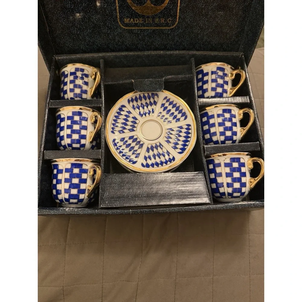 12 Piece Tea/espresso Porcelain Set In Box (6 Total Servings) - Picture 3 of 8